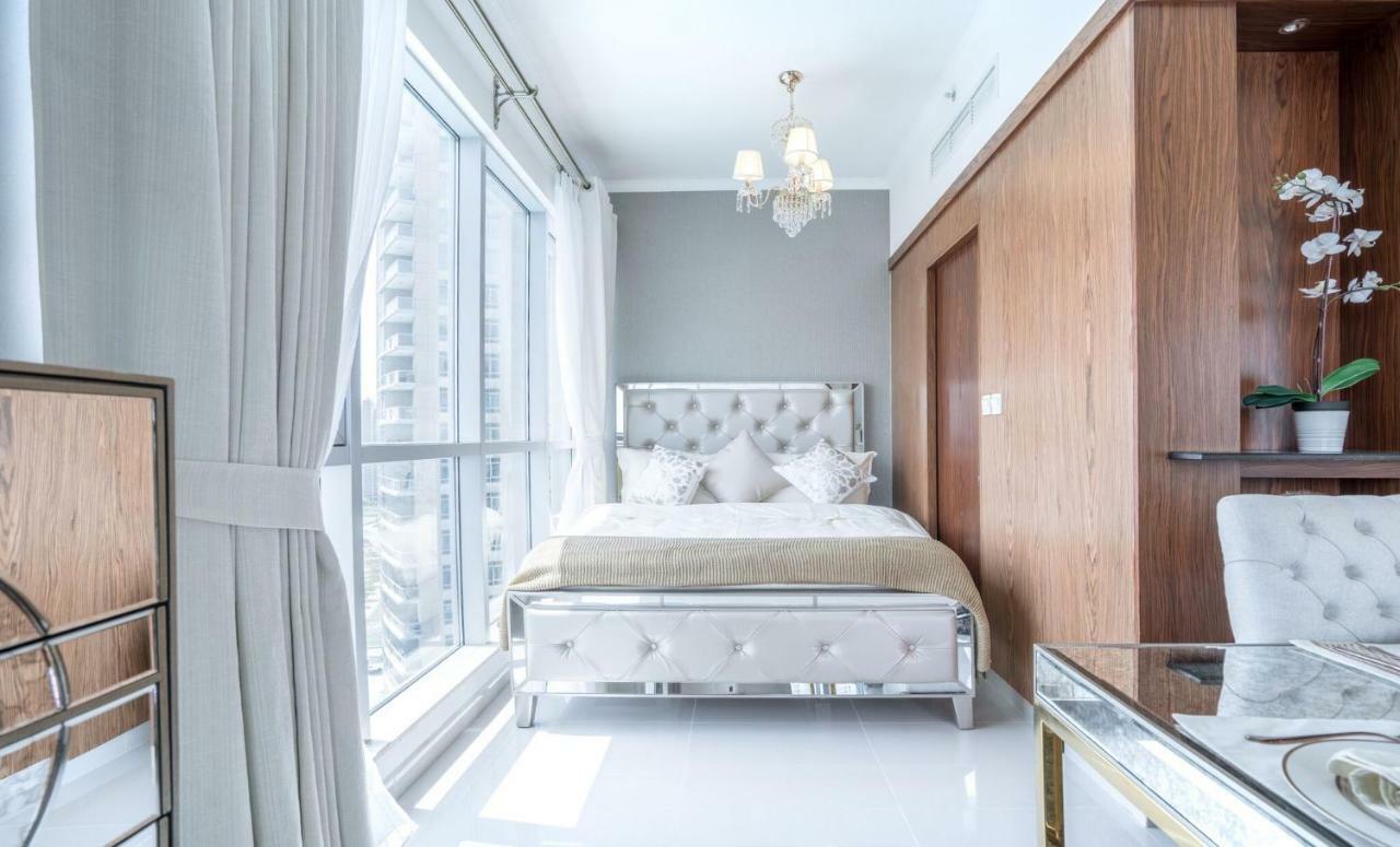 Elite Royal Apartment - Full Burj Khalifa & Fountain View - Premier - 2 Bedrooms & 1 Open Bedroom Without Partition Dubai Dış mekan fotoğraf