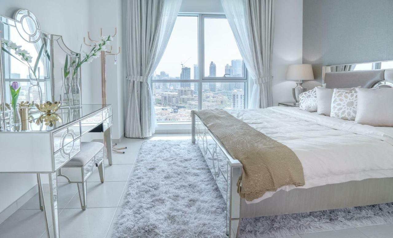 Elite Royal Apartment - Full Burj Khalifa & Fountain View - Premier - 2 Bedrooms & 1 Open Bedroom Without Partition Dubai Dış mekan fotoğraf