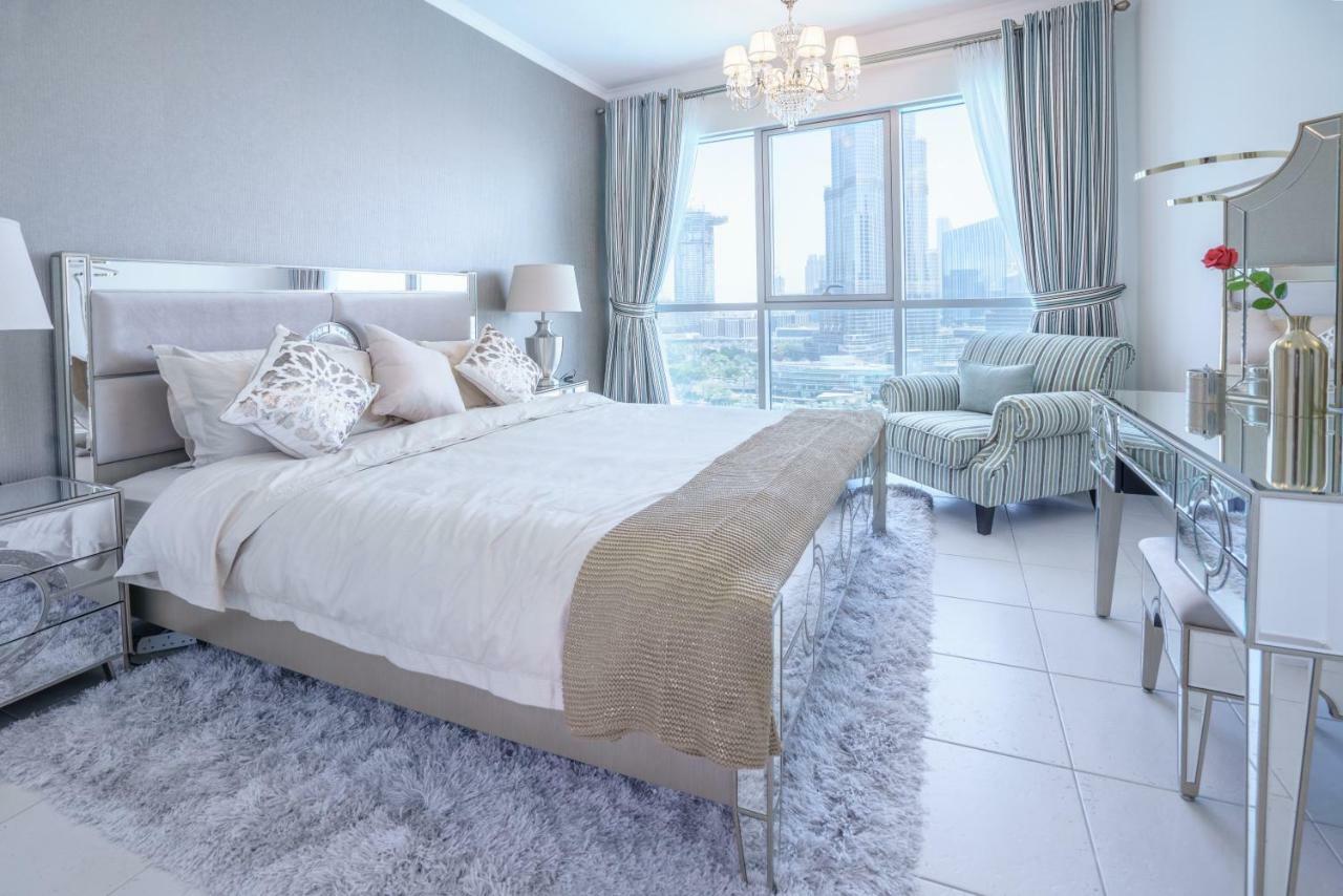 Elite Royal Apartment - Full Burj Khalifa & Fountain View - Premier - 2 Bedrooms & 1 Open Bedroom Without Partition Dubai Dış mekan fotoğraf